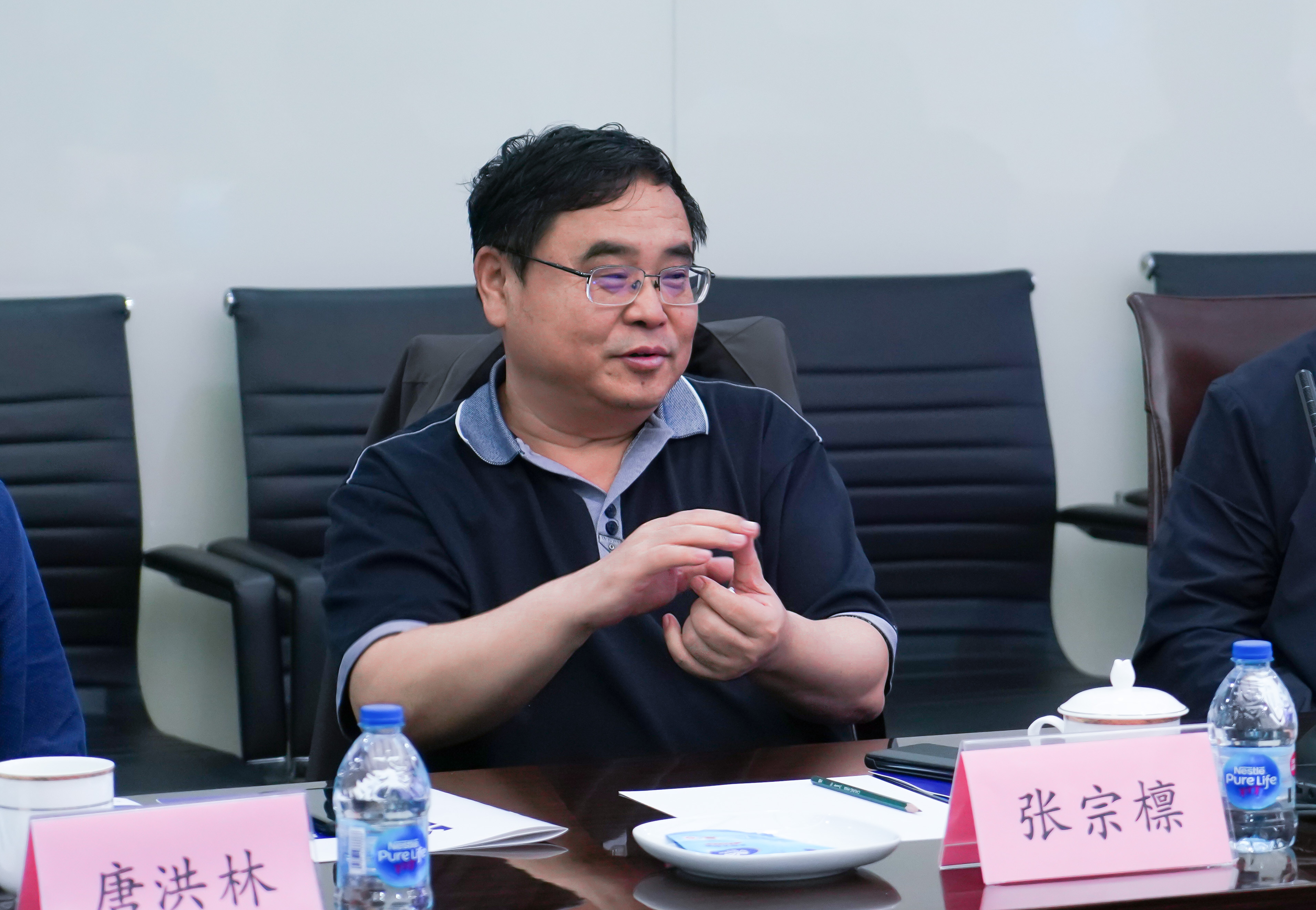 中石化胜利石油工程公司张宗檩书记一行莅临亿万先生MR参观交流(图4)