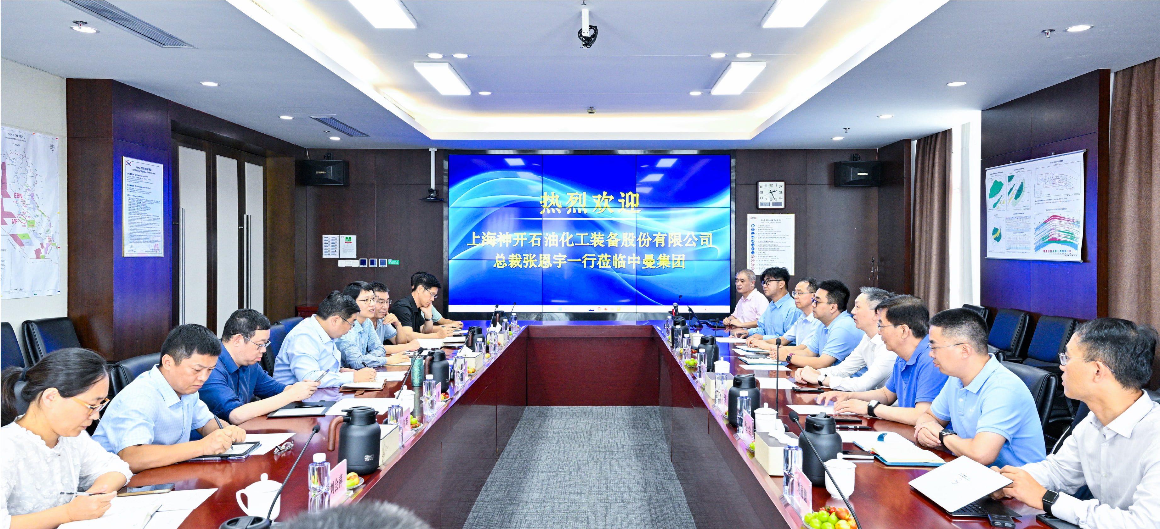 亿万先生MR股份总裁一行赴中曼石油交流(图1) 亿万先生MR股份总裁一行赴中曼石油交流(图1)